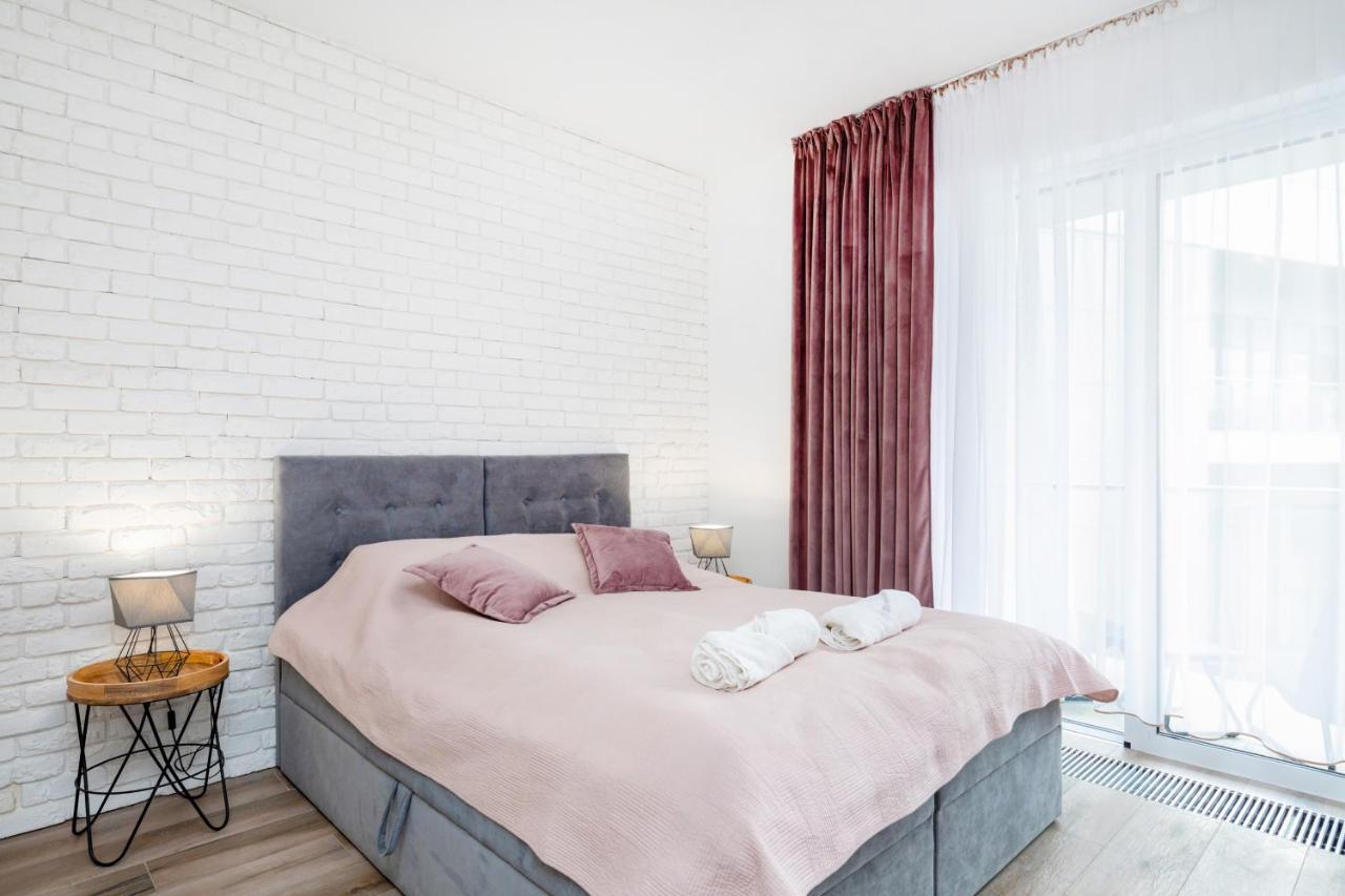 Gold Flamingo Apartament By Noclegi Renters مينززدرويه المظهر الخارجي الصورة